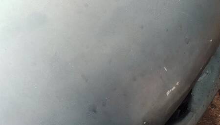 In flip-flops pumping pedals and very close up (1)