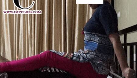 Lawyer Facesitting Client For Her Pleasure