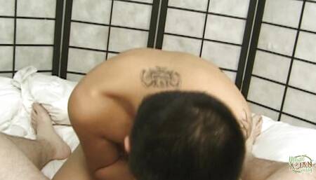 A Trashy Latina Chick Gives a Blowjob to Make Her Fucker Cum Over Her Face