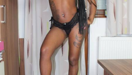 Young Mistress Crushing 76 wmv