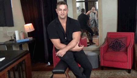 New Model Charlie Pattinson - Standard Def