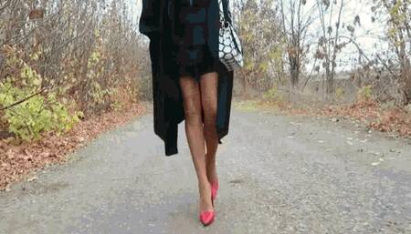 My poor tired legs are eager to get home MP4 (1920x1080) FHD