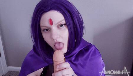 Raven Sloppy Blowjob