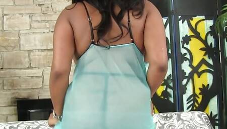 Ebony BBW Ms Mirage Knows How to Get Herself Off