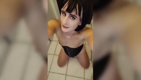 Black wig and high heels