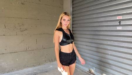 The police woman Megan loves the inmate Savannah