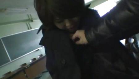 Japanese schoolgirl slut giving head