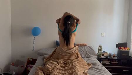 Hot Lesbians Fuck with Hangover After Party