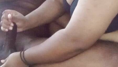 Homemade handjob cumshoot with fun