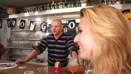 Sex from the neighborhood, part 1 - Michelle and Ross on a sex adventure in Amsterdam