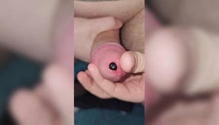 I make my penis plugs disappear in my cock