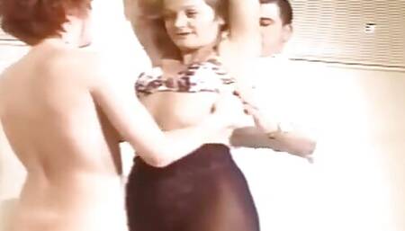 DVD Doctor in a 3some with sluts who like extreme insertions