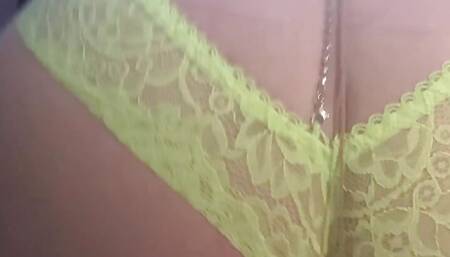 Today light tights for a super cumshot!