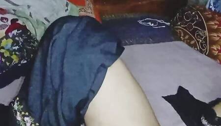 First time sex my college girlfriend comes to my house fucking my wife