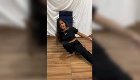 Nude Dance Kiya Indian Ladki Ne Nanga Dance Hot Ladki