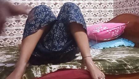 Indian sexy Bhabhi sex with devar cheating wife (Hindi and Bengali  audio ) part2. Comments for next part.