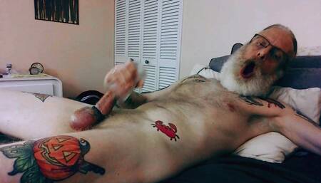 JerkinDad14 is Trailer Trash Masturbator