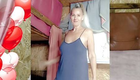 Attractive Body of a Sexy Granny