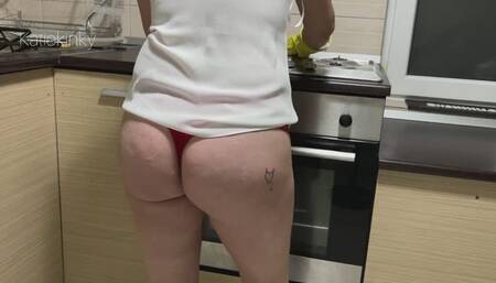 Cleaning the oven