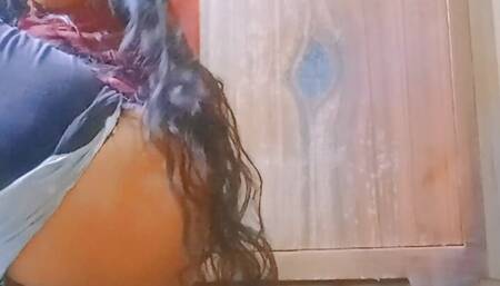 Desi girl hot and sexy video,women having fun in room,Asiyan college  sexy video.