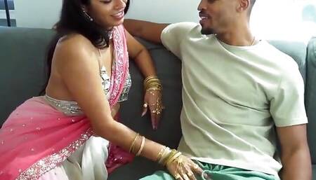 BBC Addiction - Indian hoe Jsmin tries BBC for th first time