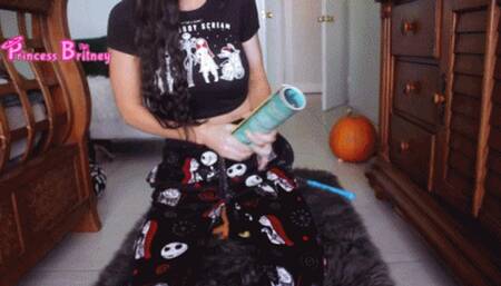 Spooky Story Hour with babysitter Britney: Bad boy ending