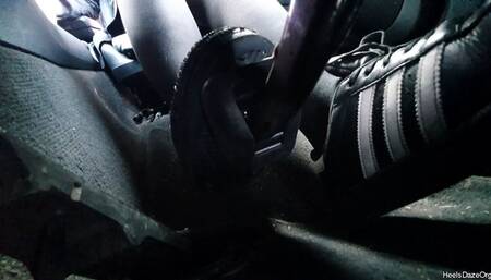 Driving BMW e46 in Adidas