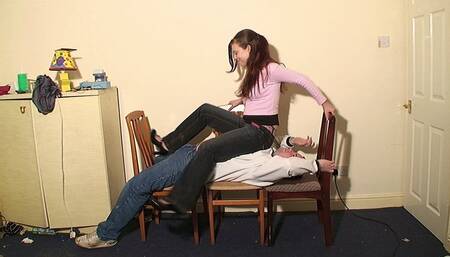 Hannah's Butt Bouncing & Face Sitting