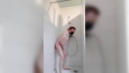 Eating many sperm after riding wall dildo twice