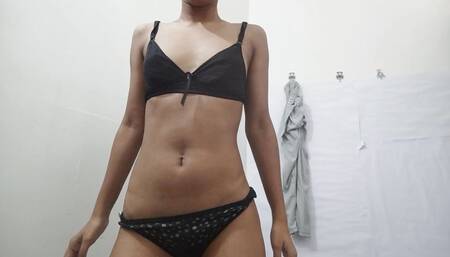 Nude Indian College Girl Krishna watch Porn and Cum