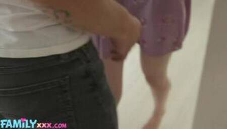 Aesthetic blonde teen Jenna Fireworks and a pretty large penis