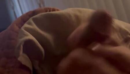 Huge cock pretty hands cumshot