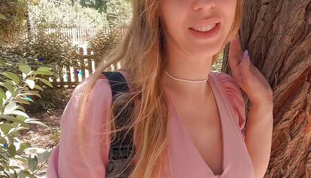 The naive tourist thought she wouldn't have to suck cock for photos! Spoiler! She had to!