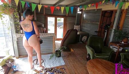 Hot MILF Poppy Blows the Pool Boy