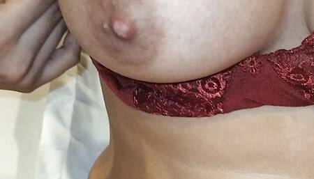 Desi bhabhi showing pussy indian bhabhi ko jamkar chudai