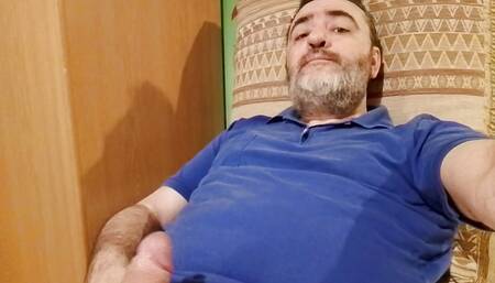 As soon as I woke up, I got a crazy desire to???? cum