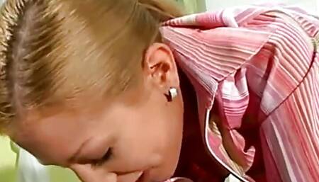 Christina Loves the Taste of Cock!