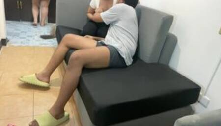 Kinantot ni BF ung tropa ko habang nag luluto ako ng pulutan ????????‍♀️