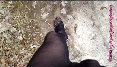 Car Breakdown in Fine Pantyhose