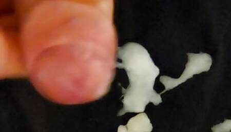 Hands free cumshot thick cum