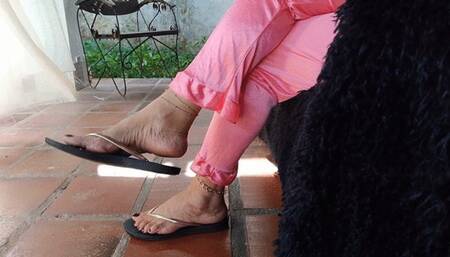 Playing with my soles while hanging up my favorite flip-flops (1)