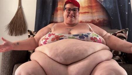 An SSBBW's hottest Giantess & Vore Fantasy HD