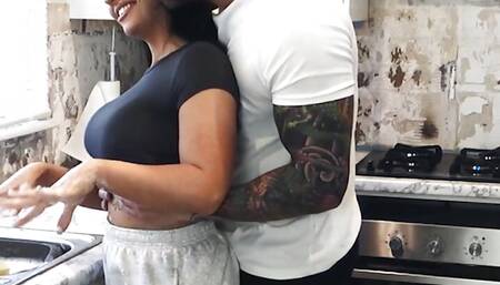 TRUE AMATEURS - Watch Jess And Mike Fuck In All Positions In The Kitchen Before She Gets An Anal Creampie