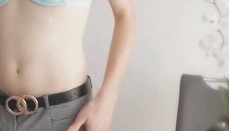 A quick relief in cute ballet flats just before going to work!