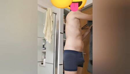 Rafael jerks off on 3 mornings in a row