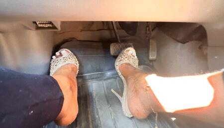 Uphill Climb And HARD Stomping In Gold Platforms