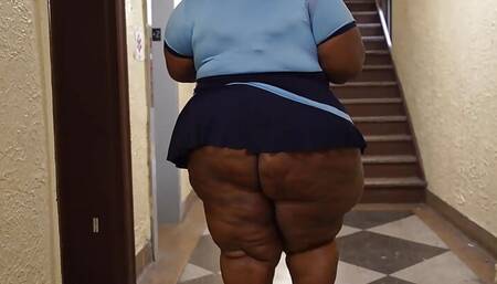 SSBBW Mail Lady Drops off a Package