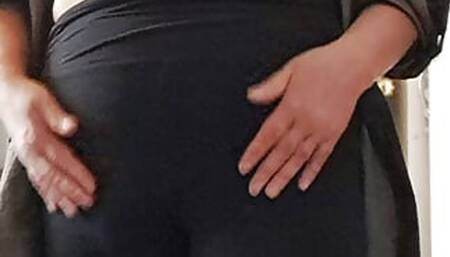 Mature milf, pisses, cleans pussy and gets dressed to go fuck with lover