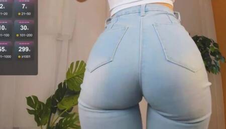 Sexy ass in jeans wants sex