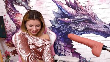 This Beautiful Babe Sucks Like a Whore